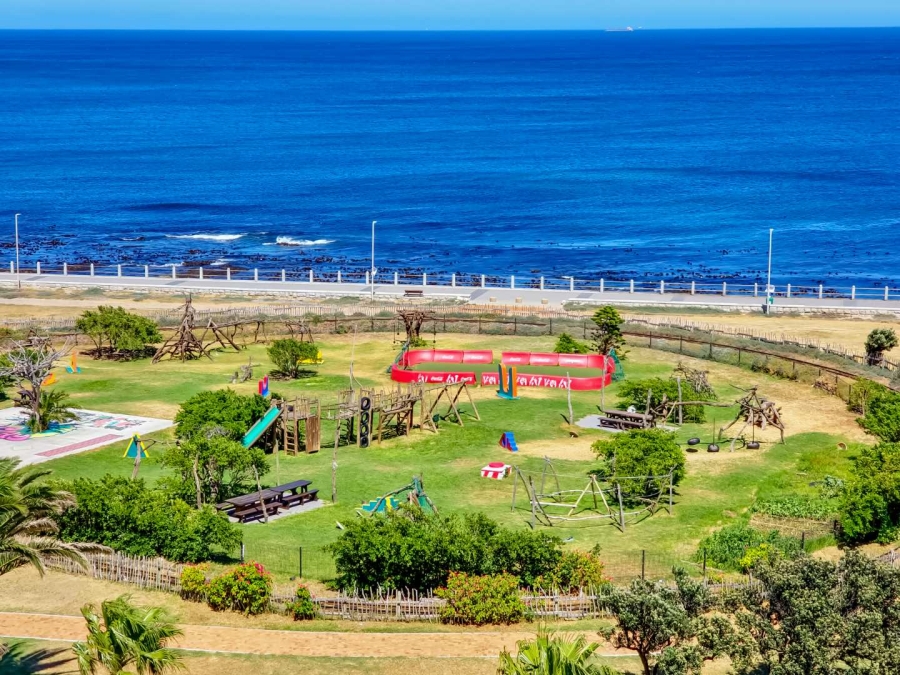2 Bedroom Property for Sale in Mouille Point Western Cape